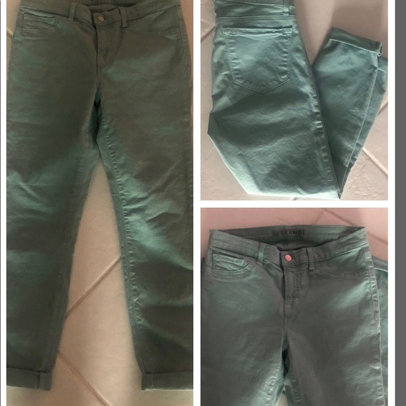 J BRAND JUNIPER CAPRI JEANS MADE IN CALIFORNIA - Picture 2 of 5